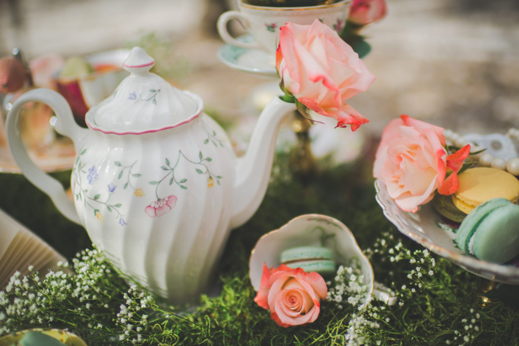 Mad Hatter Tea Party: An Alice in Wonderland Themed Birthday. -  DomestikatedLife