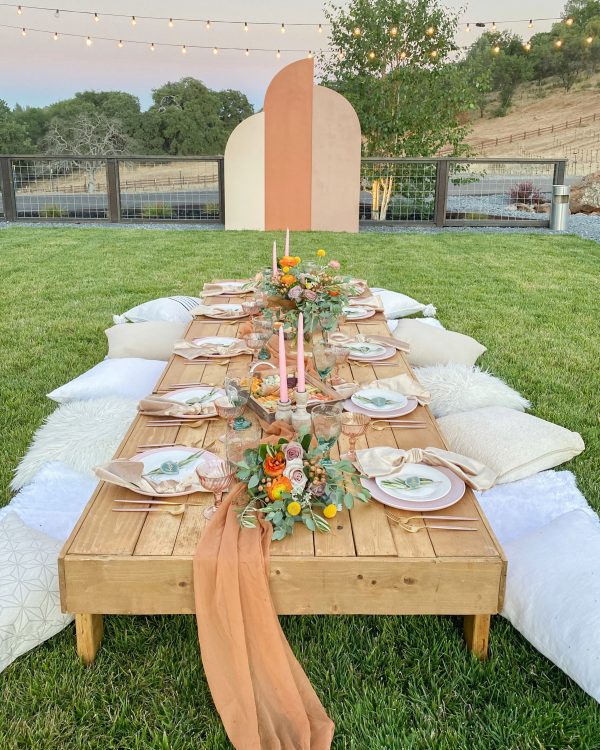 Boho Picnic Tables - Eventlyst